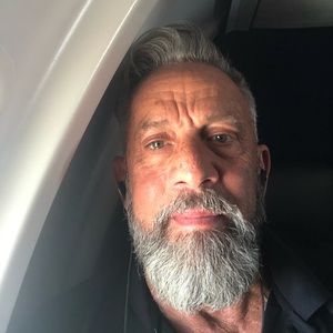 Meet your Posher, Angelo